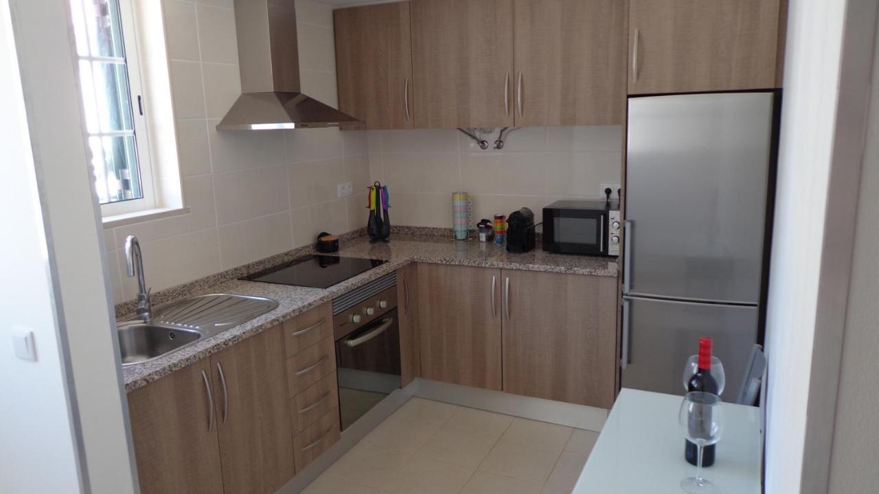 Apartment Nunes Apartments Mexilhoeira da Carregacao