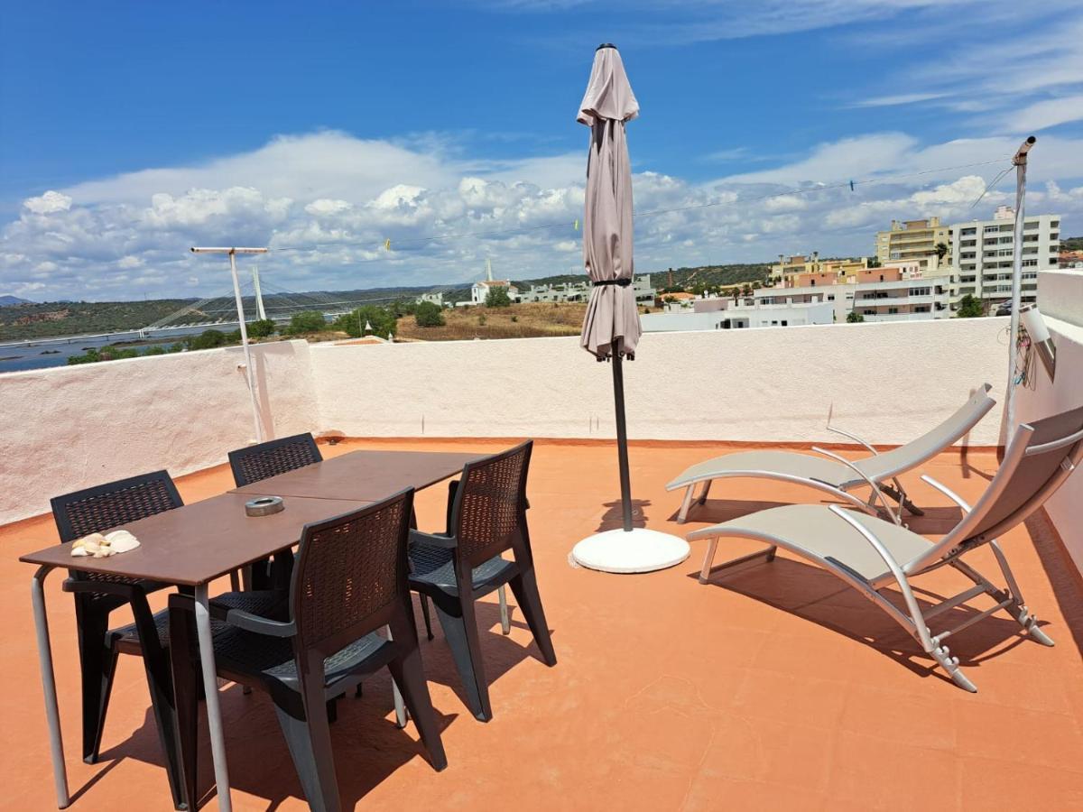 Nunes Apartments * Mexilhoeira da Carregacao