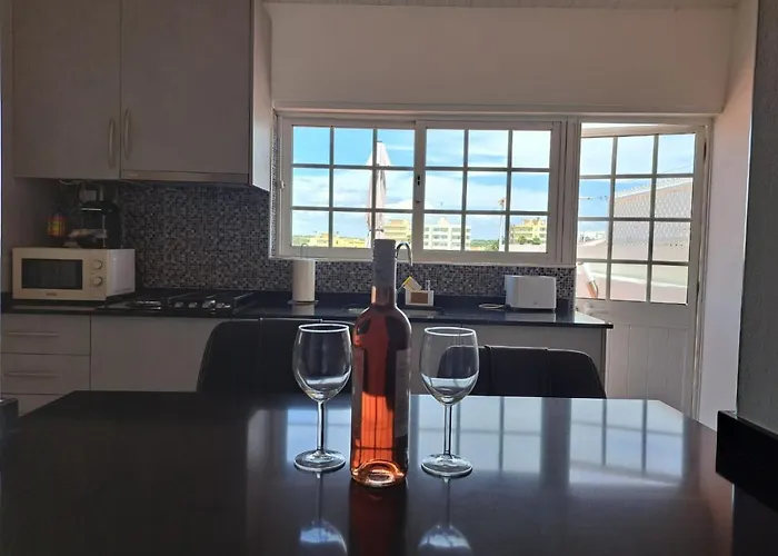 Nunes Apartments