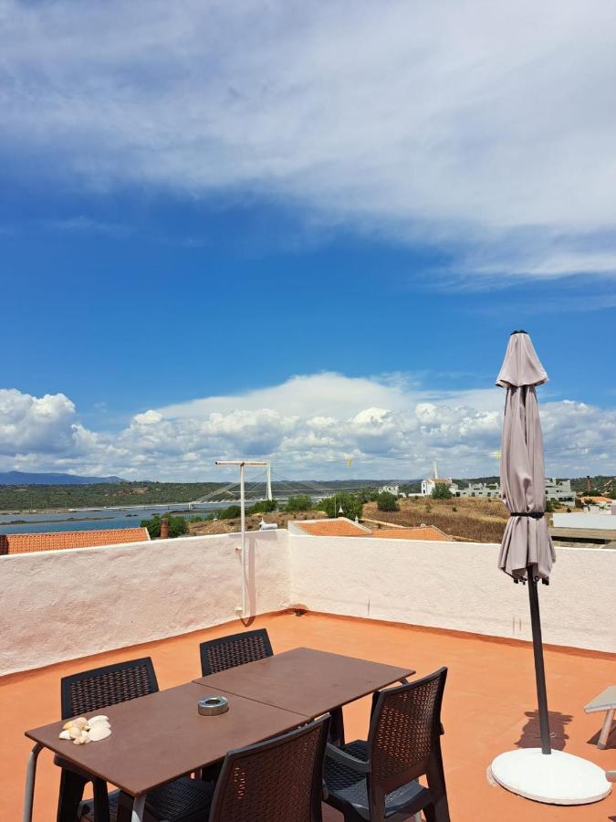 Nunes Apartments * Mexilhoeira da Carregacao